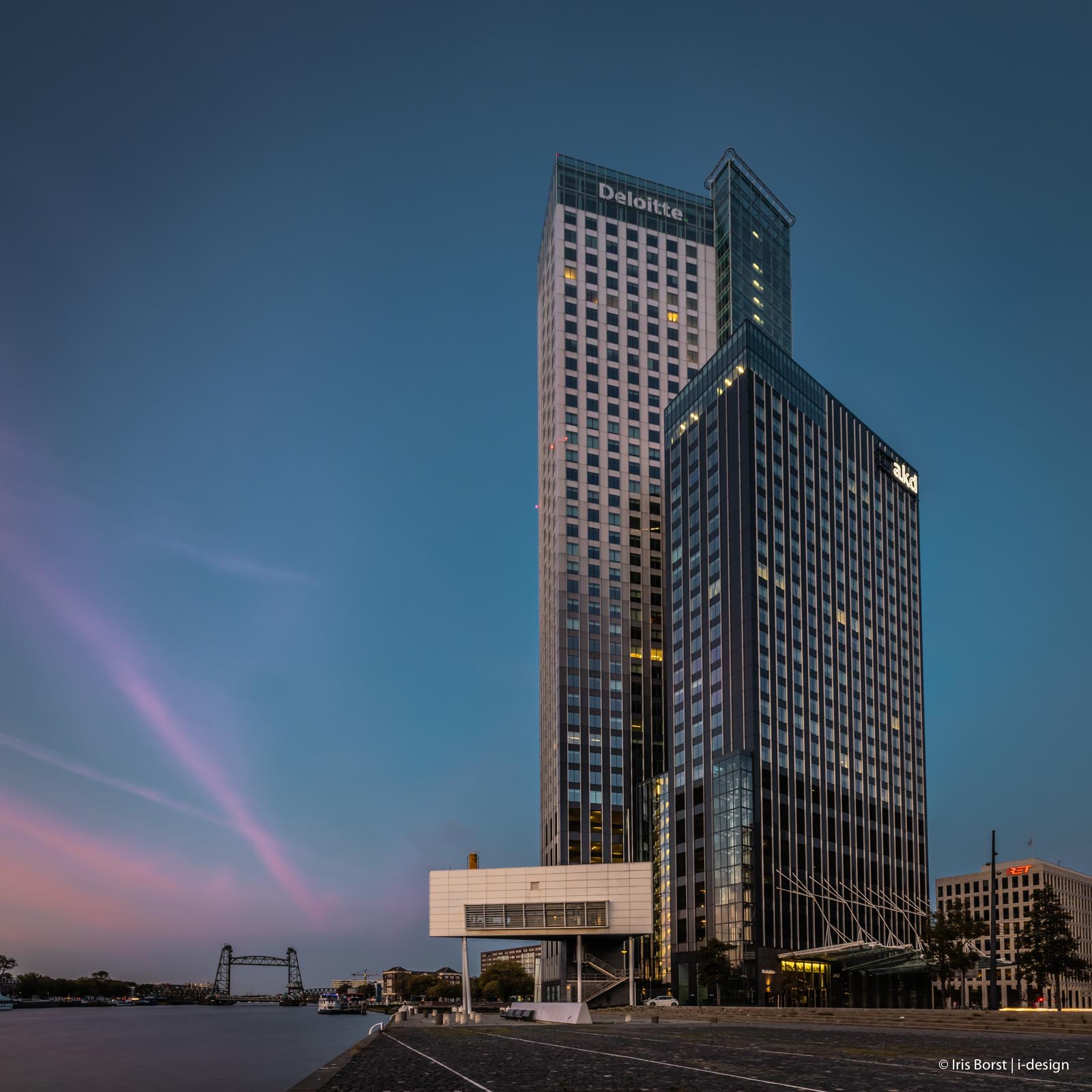 Rotterdam Deliotte gebouw © 2020 Iris Borst