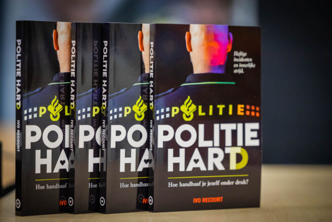 Boek Politiehart Ivo Recourt Uitgeverij Kompas